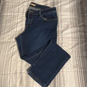 Levi’s 811 Curvy Skinny Jeans Size 32